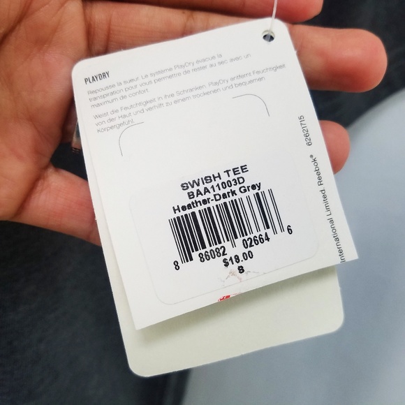 NEW Reebok Boys Dark Gray Graphic T-Shirt S - Picture 3 of 7